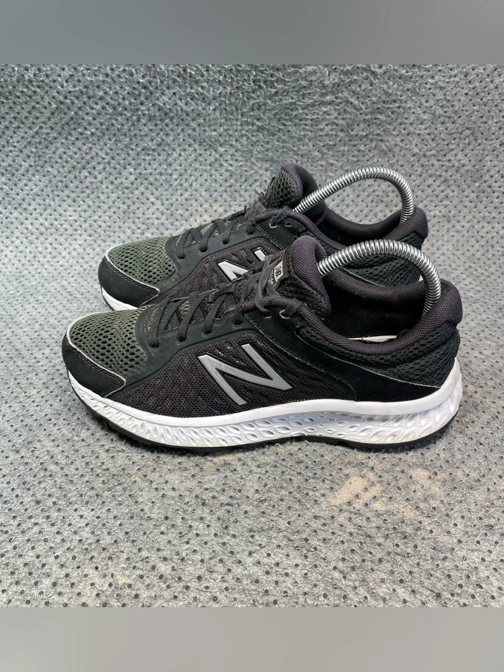 New Balance ComfortRide Black Shoes Size 7.5 Women’s
